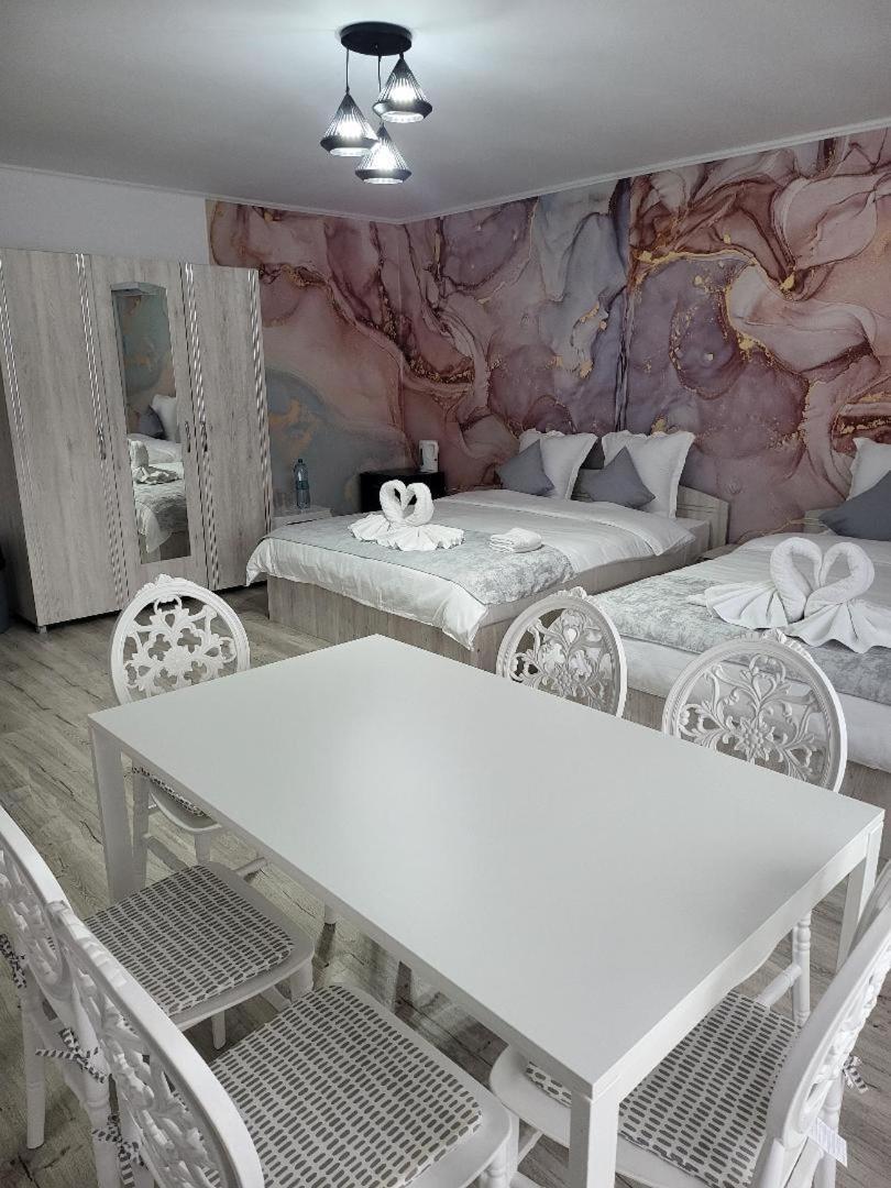 באלוטשטי Casa Ratiu Airport Bucharest Therme Bucharest מראה חיצוני תמונה